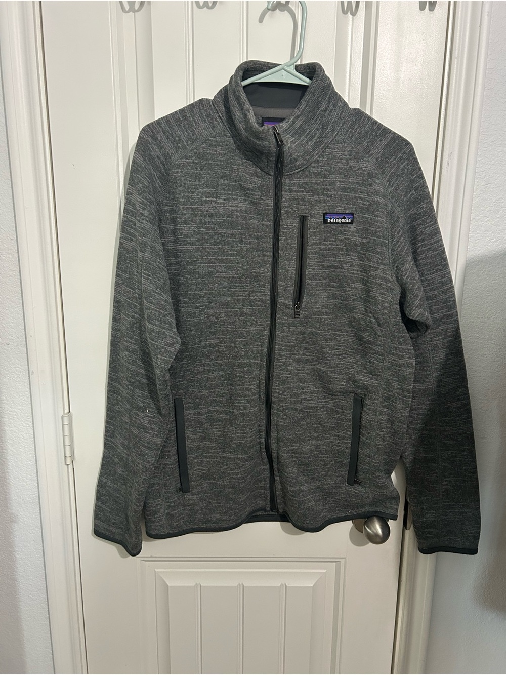 Patagonia mens Full-Zip Gray Jacket